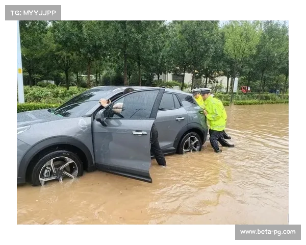 暴雨致常州赛区接驳延误 组委会紧急启动应急预案应对挑战 暴雨致常州赛区接驳延误 组委会紧急启动应急预案应对挑战
